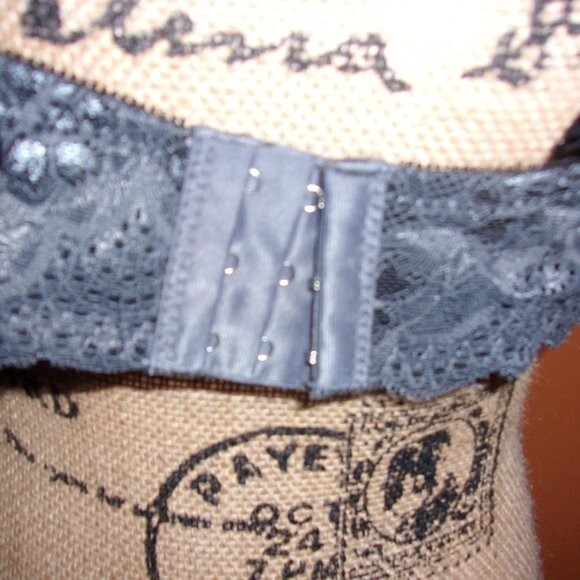 Youmita 36DD Black Floral Lace Overlay Bra NWT - Picture 8 of 11